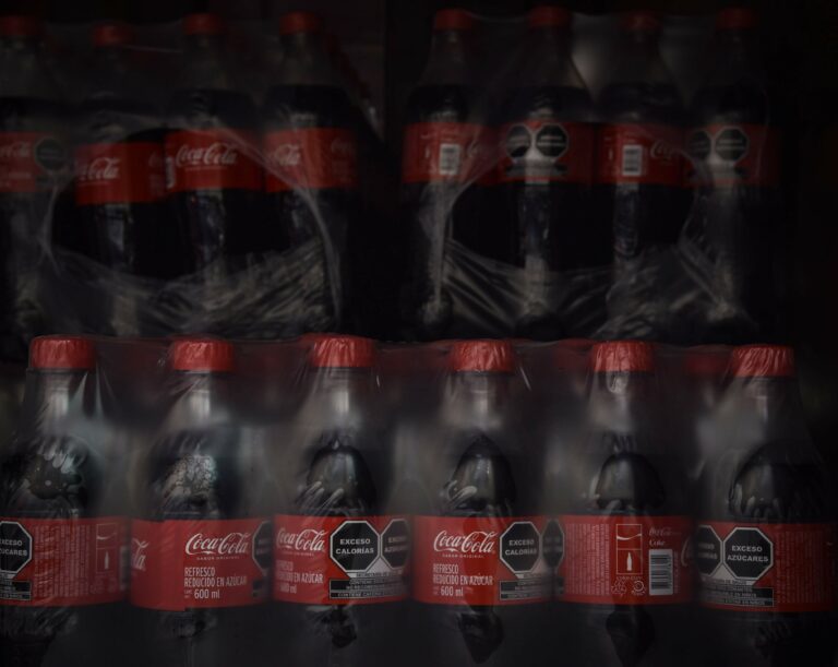 Coca Cola acapara en México  millones de m3 de agua - Sin Fuero