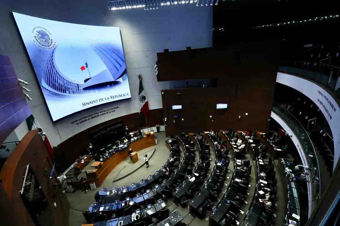 Senadores de Morena piden a diputados considerar aumento de vacaciones -  Sin Fuero