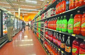 Impuestos a gasolinas, refrescos y cigarros aumentarán 4.5% en el 2025