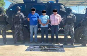 Detienen al alcalde Comalapa por presuntos vínculos con el crimen organizado