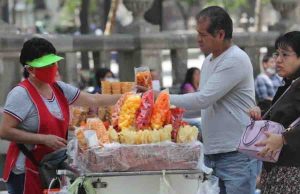 Eliminación de comida ‘chatarra’ de escuelas genera controversia