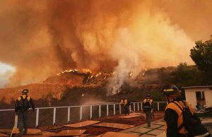 Asciende a 24 la cifra de muertos en los incendios de Los Ángeles