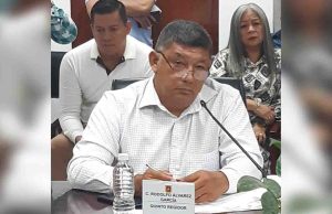 Acusan a 5to Regidor de Tuxtla de nepotismo y tráfico de influencias