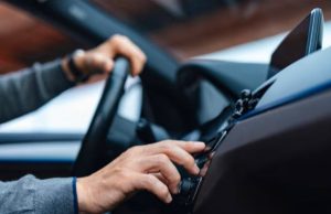 Agentes detienen a presunto violador serial de conductoras de Uber; juez le dicta prisión preventiva