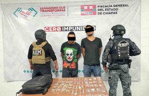 Detienen a dos personas con presuntos narcóticos en Tuxtla Gutiérrez