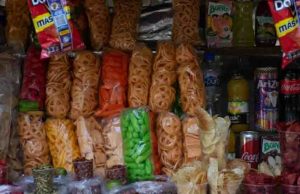 Entra en vigor prohibición de venta de comida chatarra en escuelas