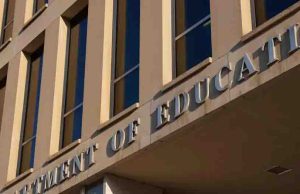 Trump firma orden para desmantelar Departamento de Educación