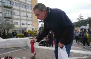 Papa Francisco registra una ‘gradual y leve mejoría’; agradece a médicos
