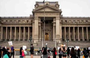 Perú: Castillo inicia huelga de hambre en rechazo a juicio