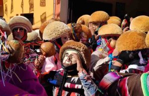 SUMIDERO/REDIMENSIONAR LA ATENCIÓN A LA CULTURA