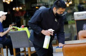 Cámara de Diputados avala salario mínimo y blindaje de propinas en hoteles y restaurantes