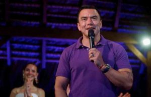 Ecuador, presidente reelecto entre denuncias de fraude