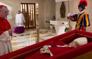 El funeral del papa, el 26 de abril en la plaza de San Pedro